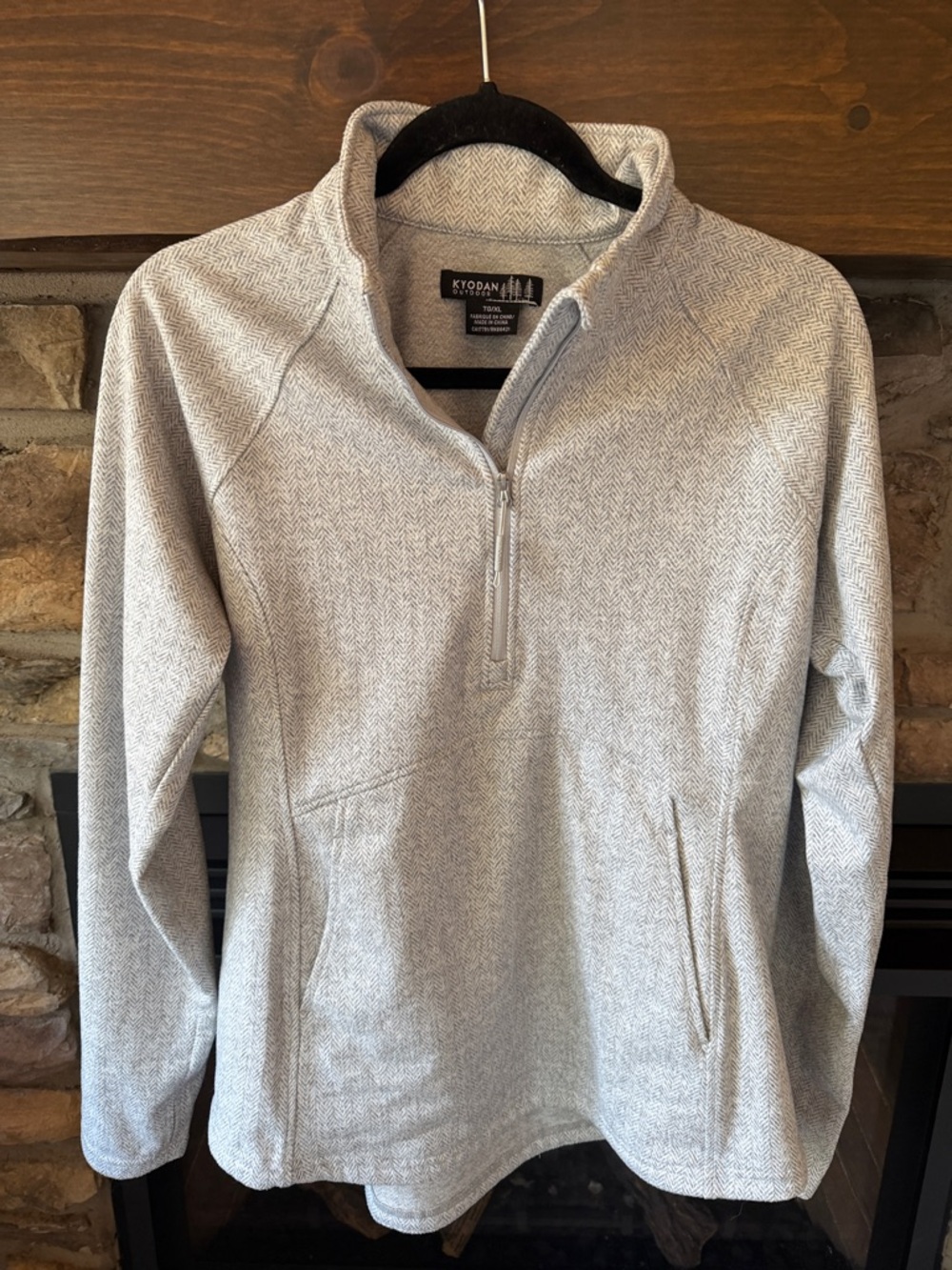 Kyodan Light Gray Herringbone Half-Zip Pullover
